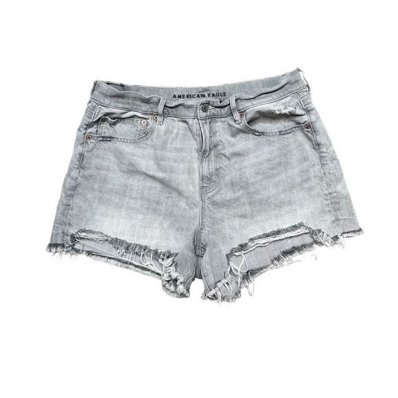 AMERICAN EAGLE Relaxed Short Gray Size 12 - Picture 1 of 4